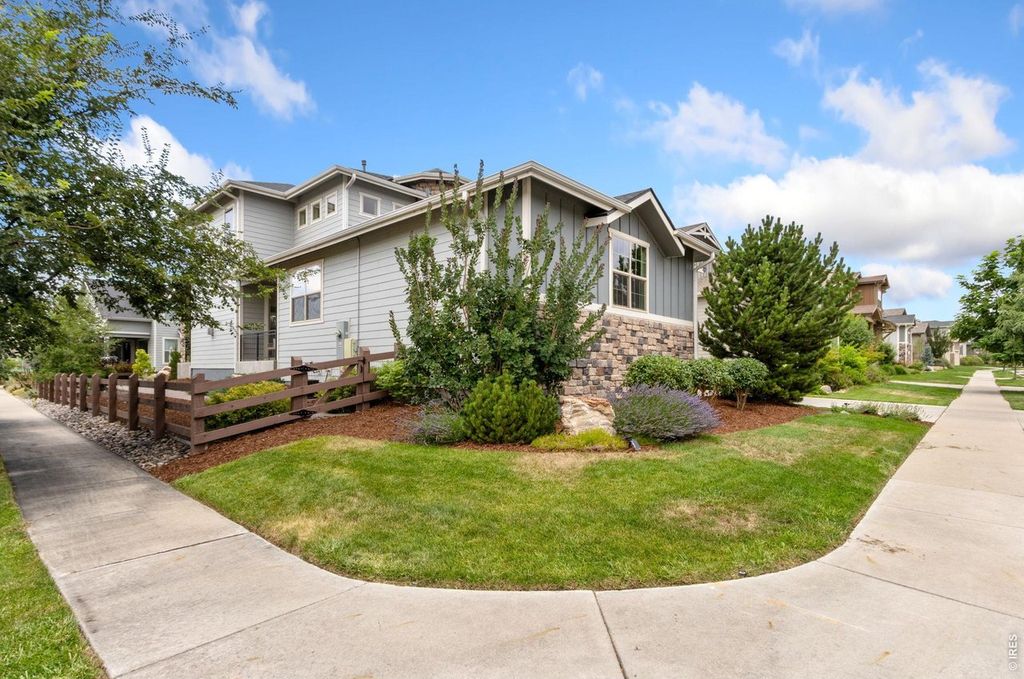 6002 Fall Harvest Way
