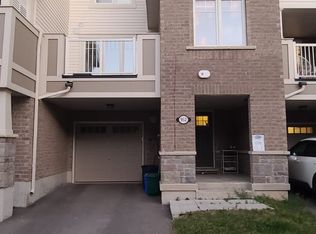 952 Balsam Ct, Milton, ON L9E1R6