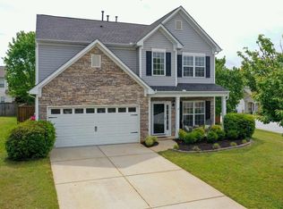 2 Maurice Ln, Simpsonville, SC 29681