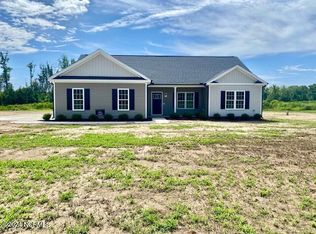 1471 Lancaster Rd, Pikeville, NC 27863