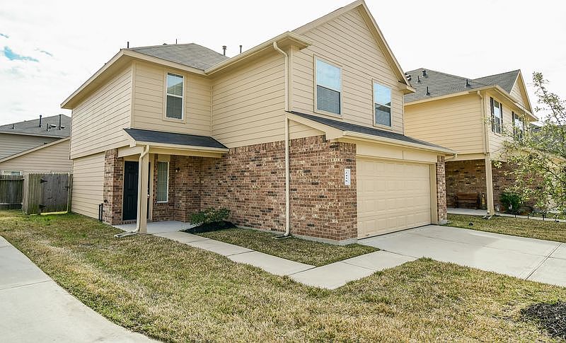 1st image of 2438 Connors Path Ct