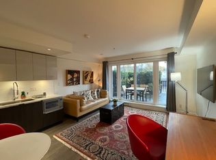 1588 Hastings St E #203, Vancouver, BC