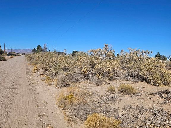 5th image of Ocotillo Rd SW