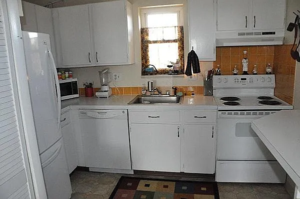 6940 S Pierce St — Photo 4
