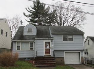 36 Fairview Ave, Bogota, NJ 07603
