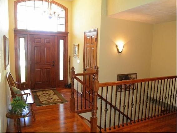 3rd image of W5825 Turnberry Dr