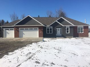 2376 Dorn Rd, Waterford, PA 16441