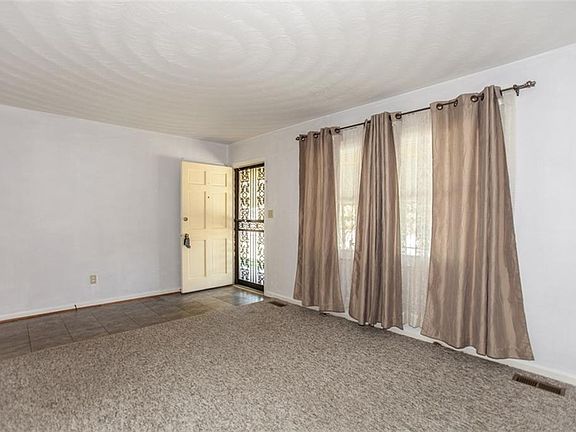 5th image of 3729 Concord Dr