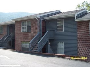 2009 W Cumberland Rd, Bluefield, WV 24701