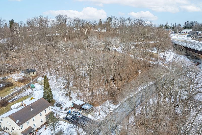 3rd image of 691 Delaware Avenue