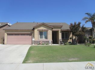9000 Summer Dream Ct, Bakersfield, CA