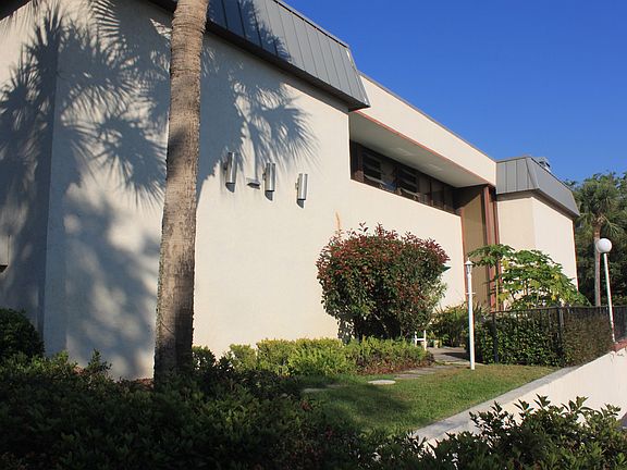 3rd image of 501 Old Highway 441 #100