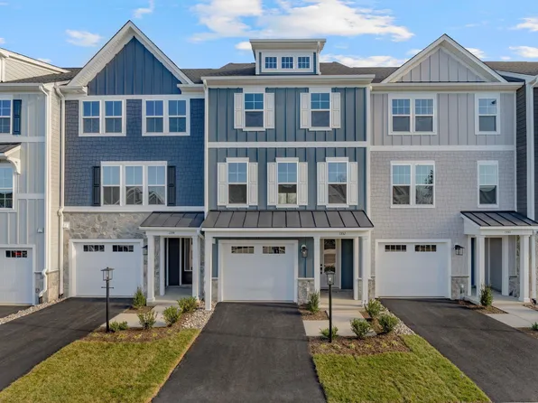 1332 Laconia Ln, Charlottesville, VA 22911