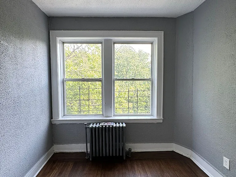 691 Elizabeth Ave #67 — Photo 9