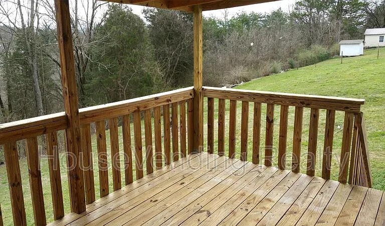 2214 Highland Rd — Photo 3
