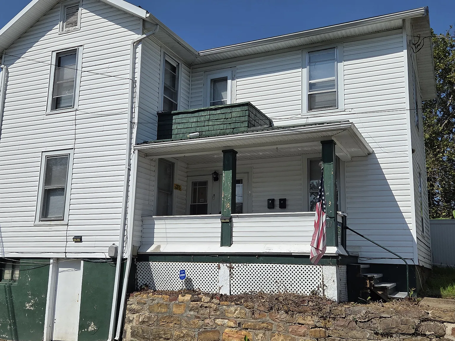 417 McCormick Blvd — Photo 1
