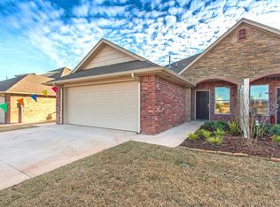 244 W Coffee Creek Rd, Edmond, OK 73025
