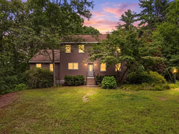 232 Gold St, Belchertown, MA 01007