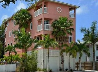 140 Avenida Veneccia #A, Sarasota, FL 34242