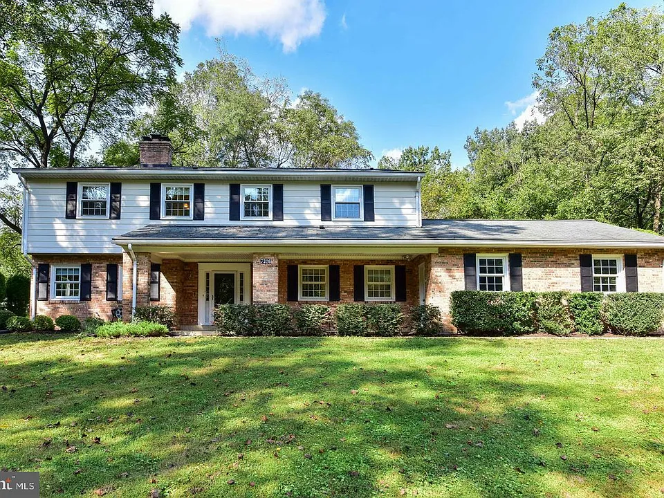 7326 Old Dominion Dr