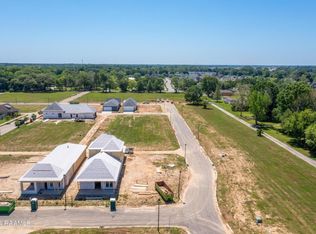 209 Porch View Ln, Lafayette, LA 70508