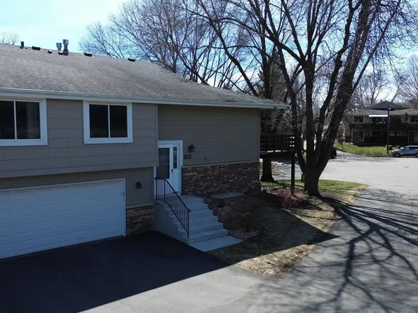 9619 Ensign Cir, Bloomington, MN 55438