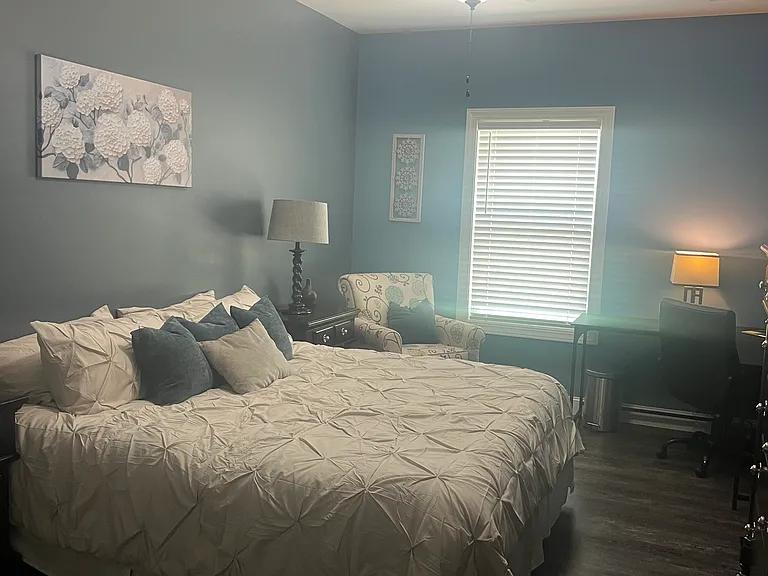 159 Cornerstone Cir — Photo 1