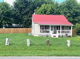 893 Old Celina Rd, Allons, TN 38541