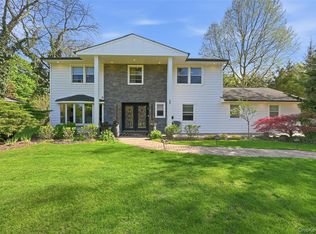 35 Elm Drive, East Hills, NY 11576