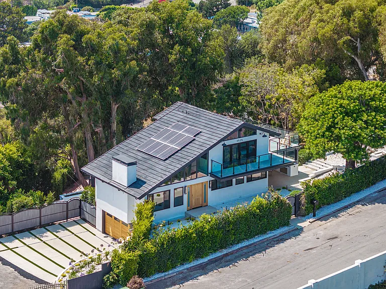 3525 Coast View Dr — Photo 13
