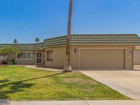 3rd image of 10505 W CAMPANA Drive