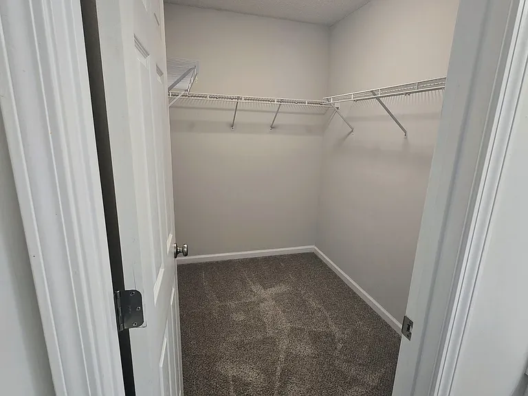 40 Woodfield Pl — Photo 23
