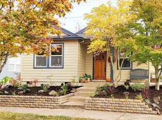 798 NE Pacific Dr, Fairview, OR 97024