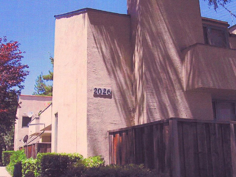 2nd image of 2026 Klamath Ave APT 2