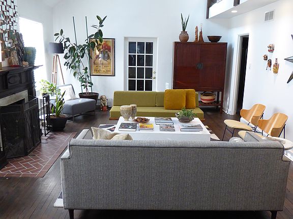 3rd image of 34 E Dorrance St