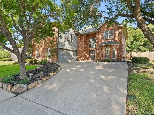 425 Saddlebrook Dr, Garland, TX 75044