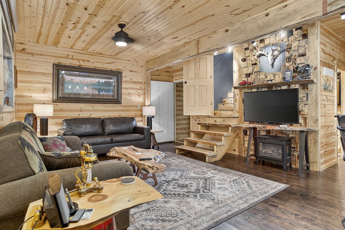 next background image