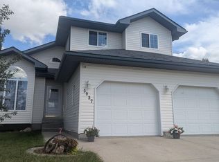 5937 43a St, Vegreville, AB T9C1V2
