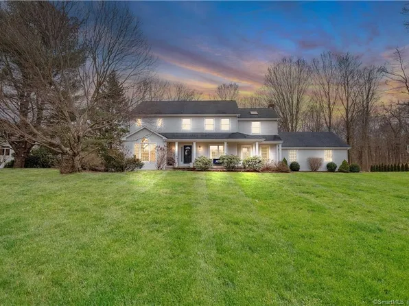 77 Plantation Drive, Suffield, CT 06078