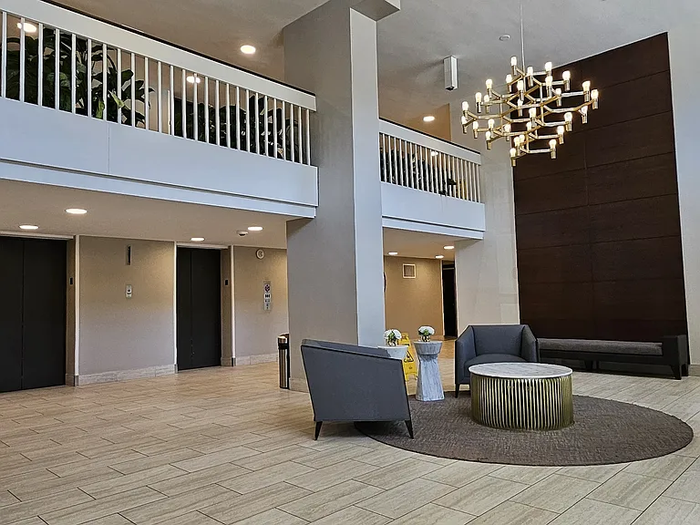 2300 Pimmit Dr #1408 — Photo 31