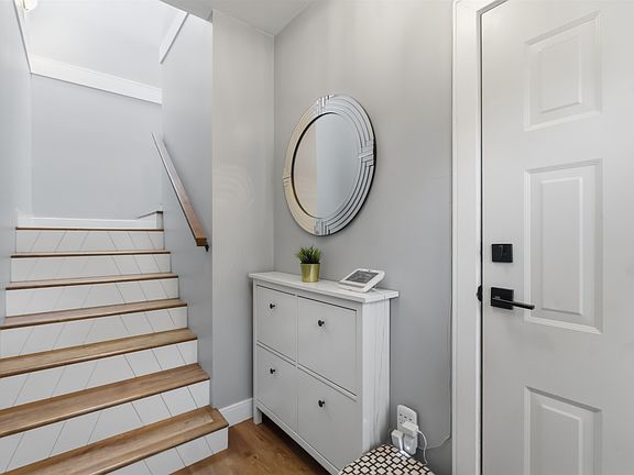 5th image of 12071 232b St #5