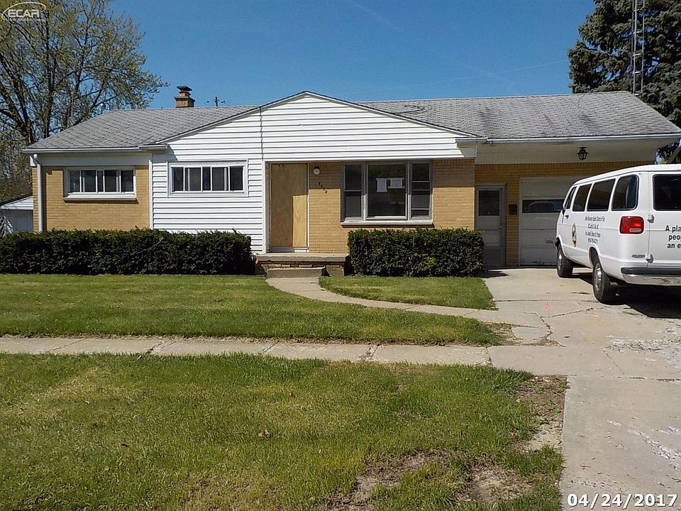 1st image of 4415 Warrington Dr