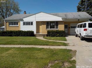 4415 Warrington Dr, Flint, MI 48504