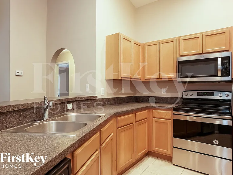 18521 Olive Rd — Photo 6