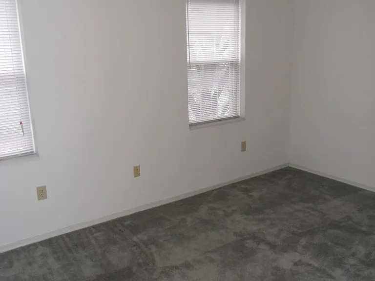 812 S 3rd St #3 — Photo 14