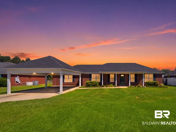 15747 Dogwood Rd, Bay Minette, AL 36507