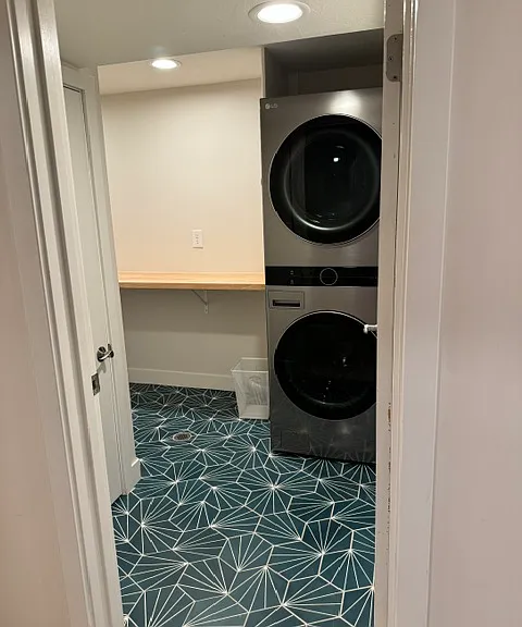 Washer and dryer (3 years old)