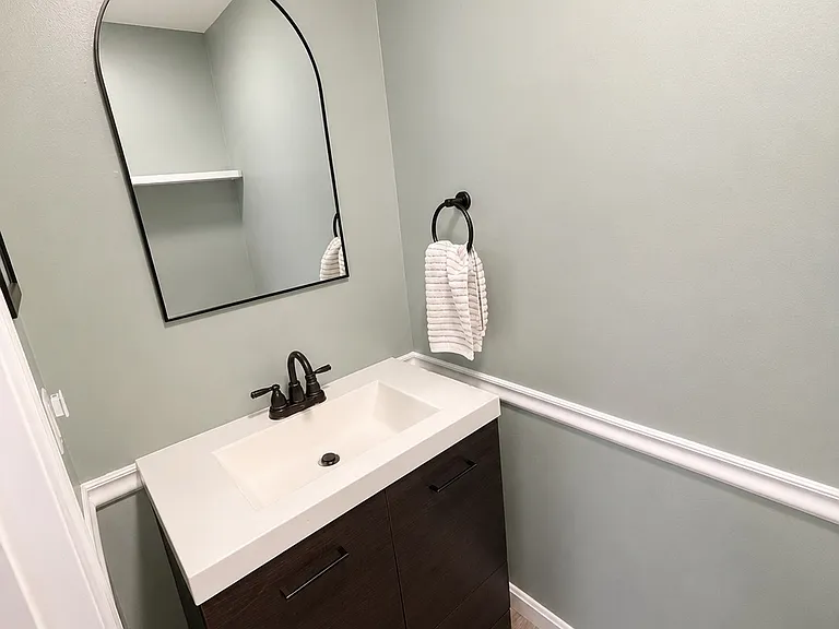 118 Portland St #1 — Photo 7