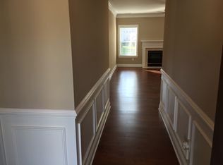 39 Virginia Dr, Atco, NJ 08004