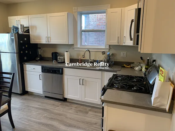 174 Saint Alphonsus St, Roxbury Crossing, MA